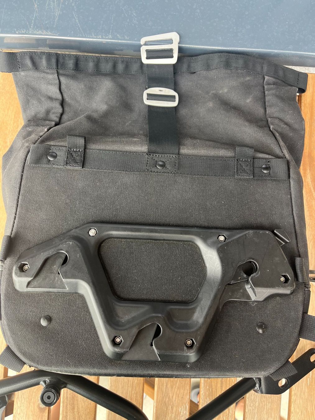 Borse: SLC side carrier left & Legend Gear side bag LC1 – Usato da Zürich venduto da cri_78b6 2