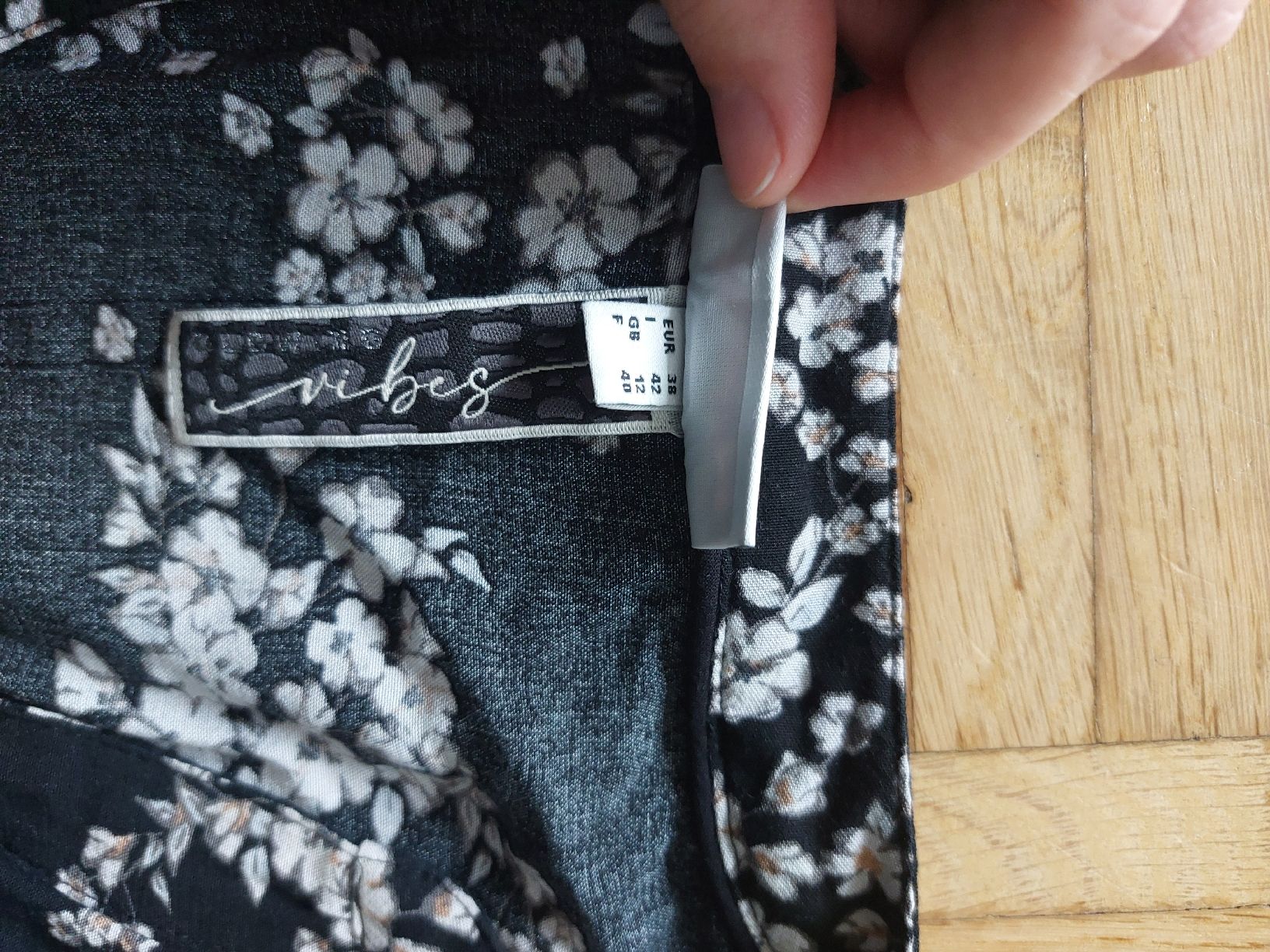 Vestiti: Maxikleid Viskose L – Nuovo (secondo la descrizione) da Rosshäusern venduto da ter_z9gp 2