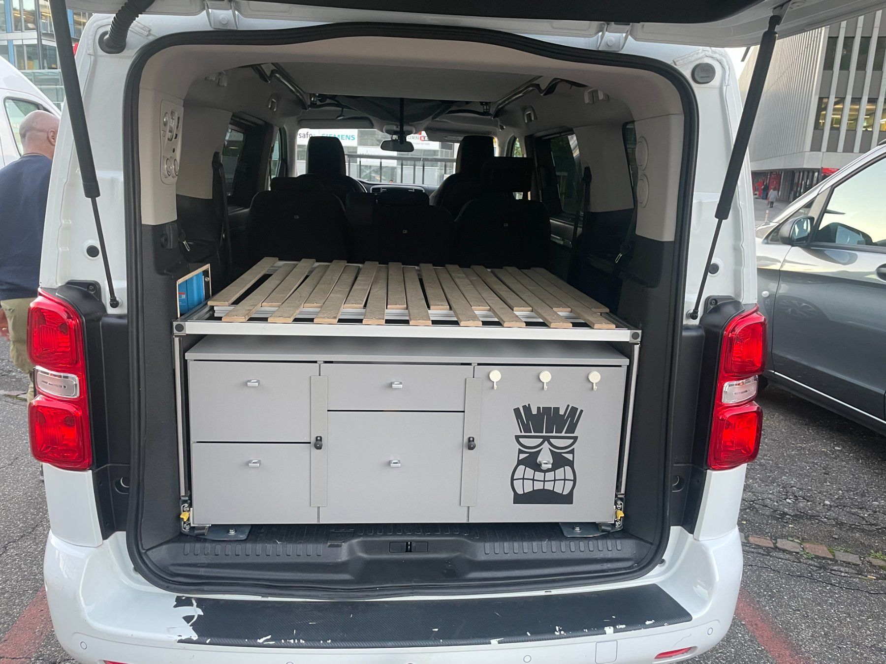 Komplettküchen: Küchen-Modul ( Soulboxx) – Gebraucht aus Luzern von erm_5sc7 1