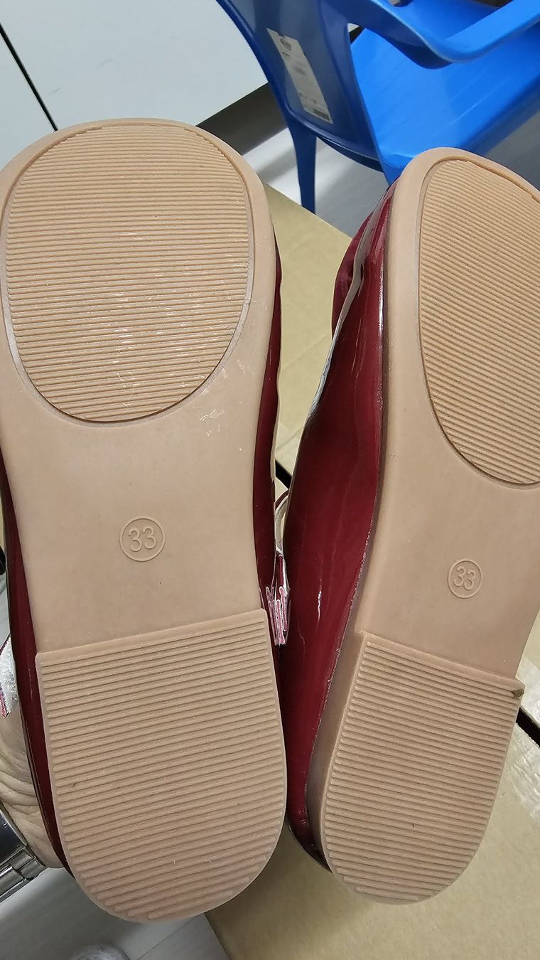 Scarpe per ragazze: Kinder shule Gr33 – Usato da Dietikon venduto da teamomaria 2