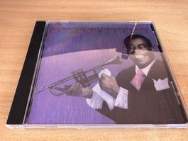 D4 Louis Armstrong And His Orchestra – Laughin' Louie