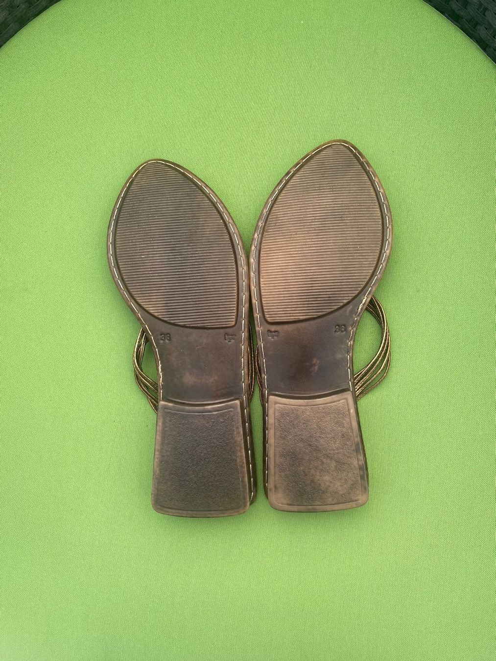 Graceland Scarpe da donna: SUMMERTIME - Vintage Styl Flip-Flops, bronce, 38 – Nuovo e nell'imballaggio originale da Winkel venduto da ferrari2022 9