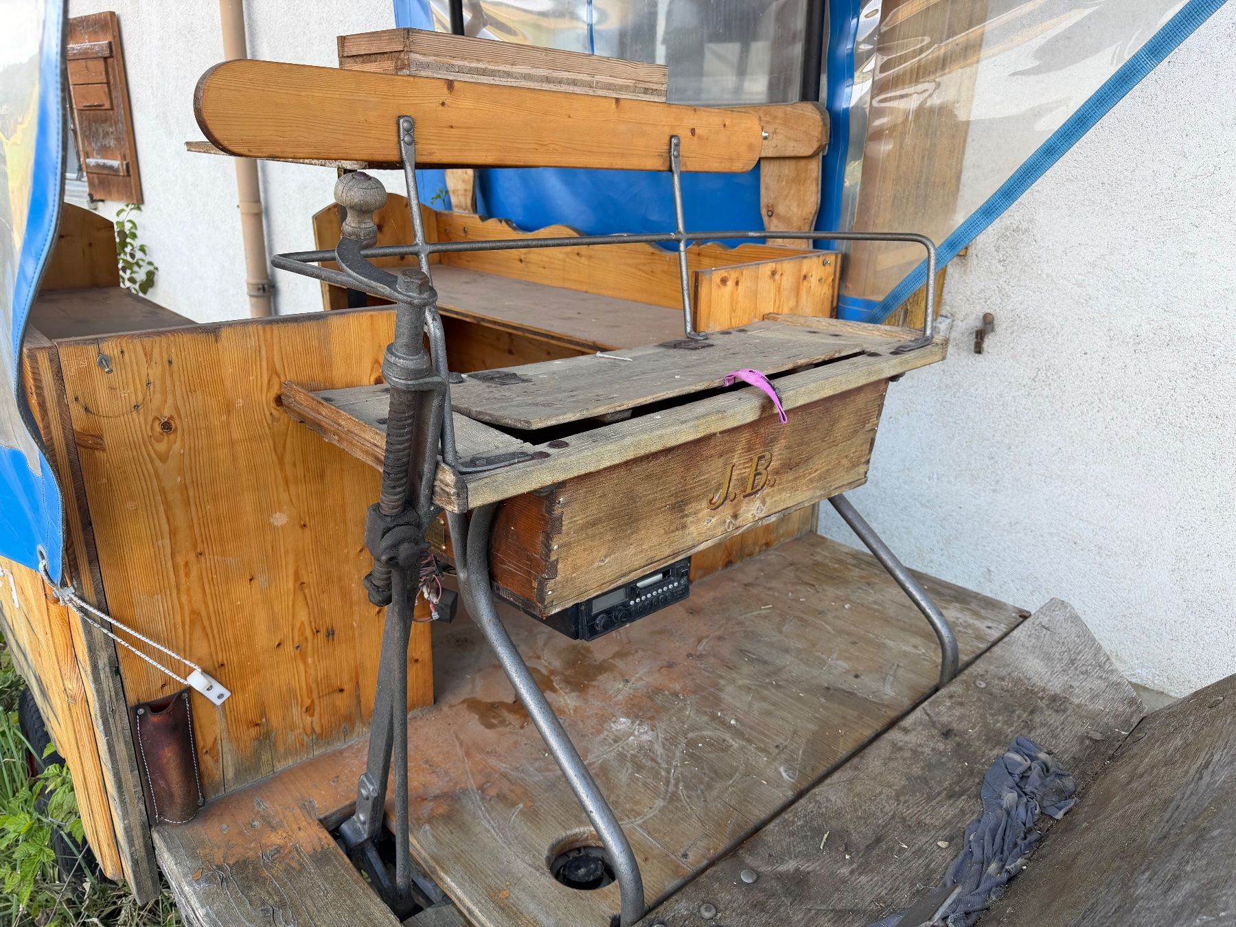 Calèches: Fonduekutsche  – Bastlerobjekt – Défectueux à Hasle b. Burgdorf par groba65 4