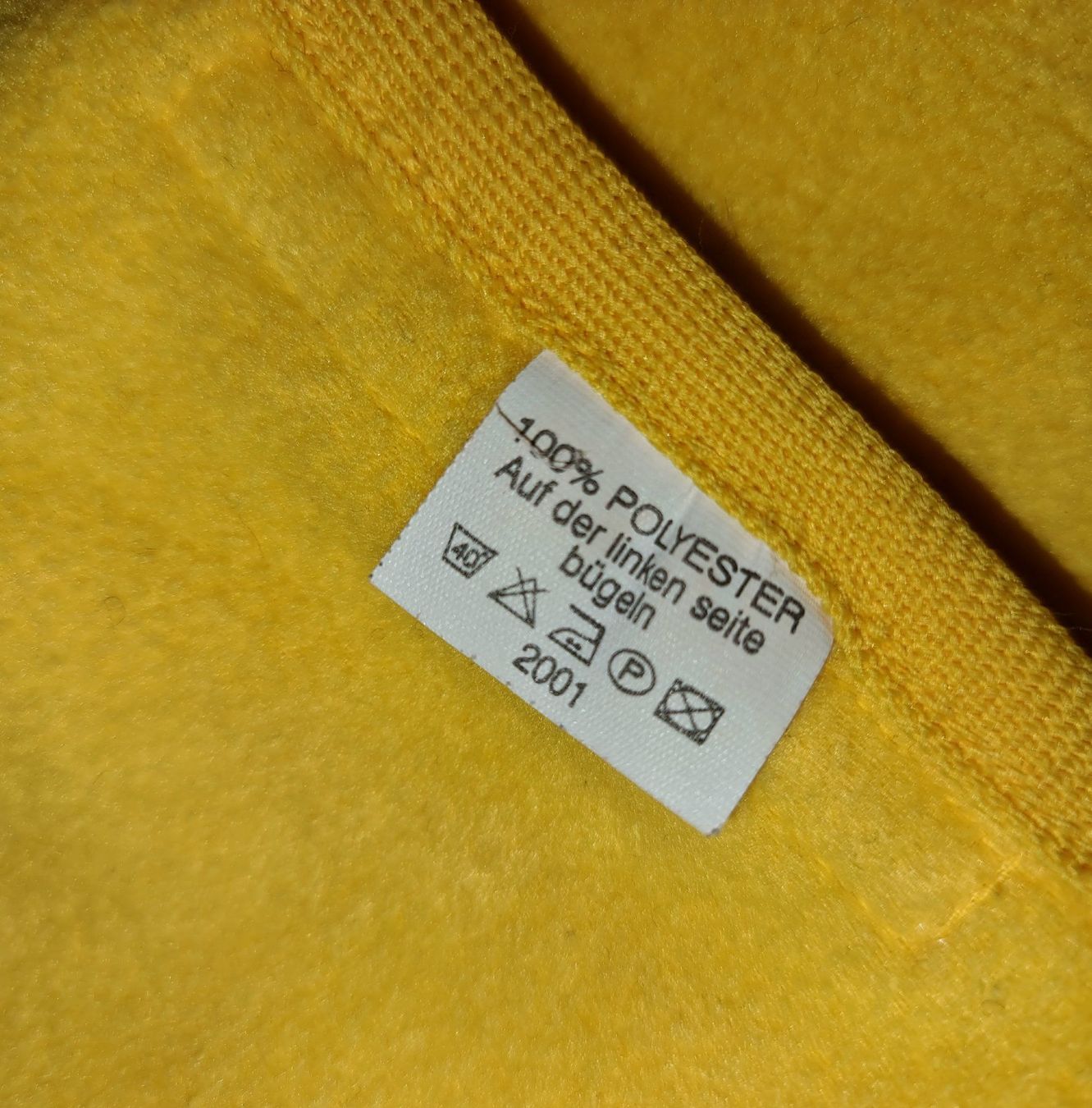 T-shirt: Écharpe / Bandeau / T-shirt – Usato da Cortaillod venduto da signep