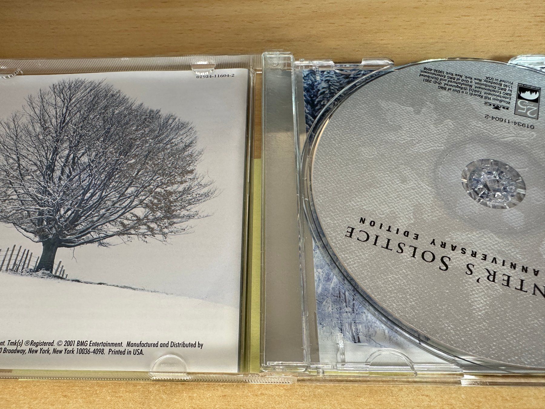 CD: A2 Various – A Winter's Solstice (Silver Anniversary Edition – Usato da Rikon im Tösstal venduto da Alpenmutz 2