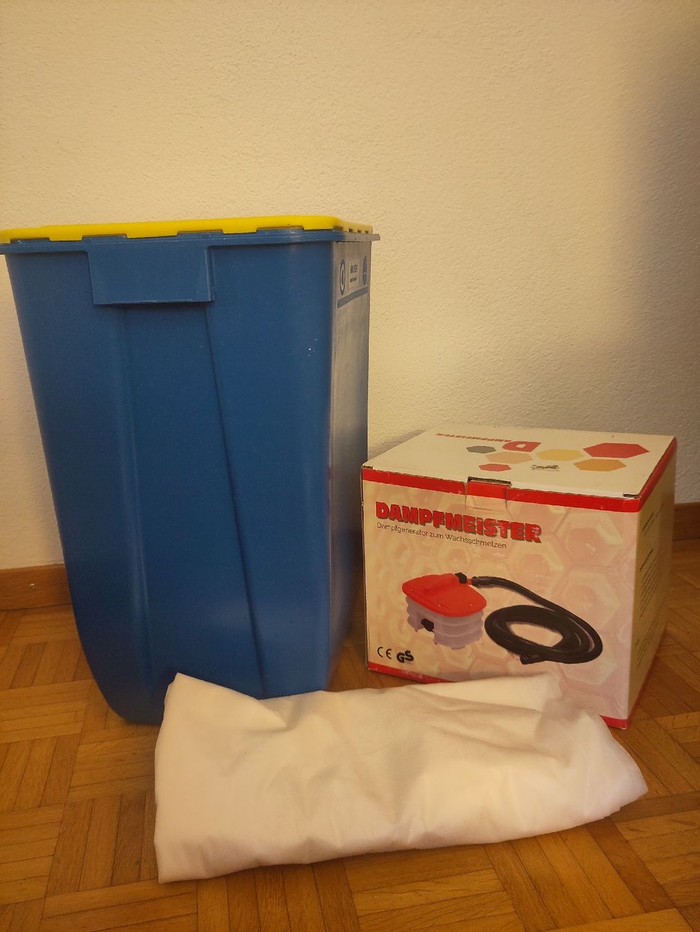 Générateurs de courant: Dampfgenerator mit Schmelzbehälter – D'occasion à Staufen par nin_pf9j