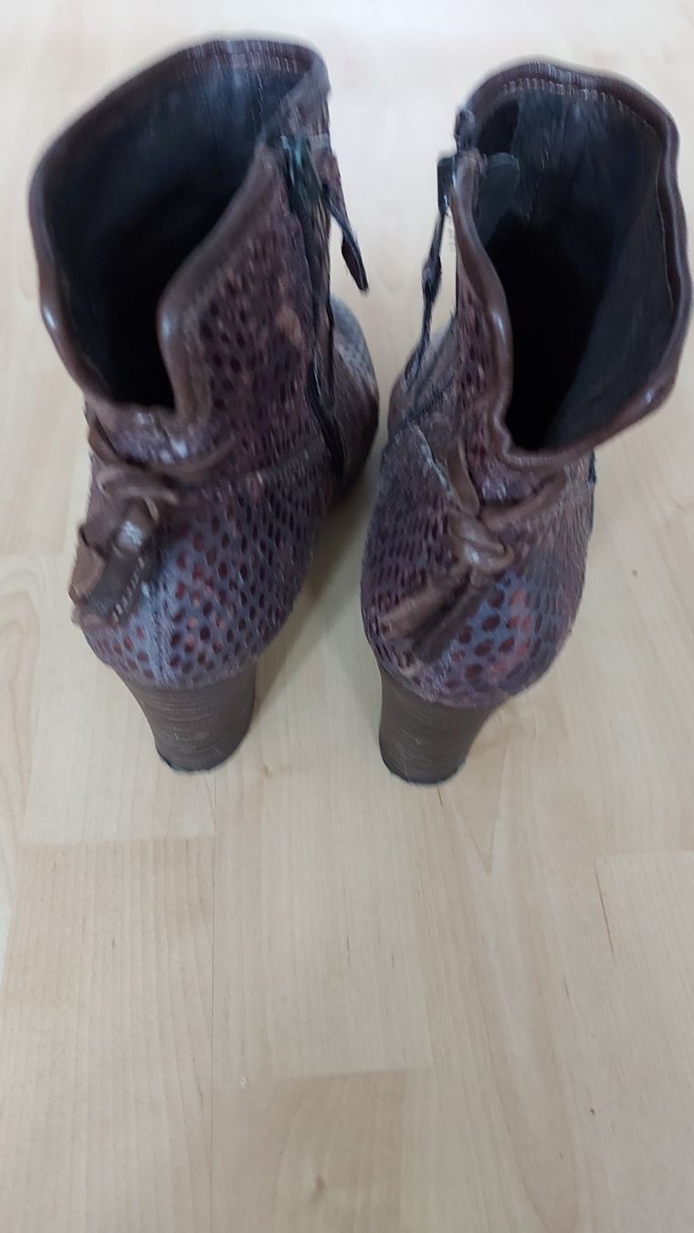 Mjus Chaussures femmes: Mjus Stiefelette Gr,40 – D'occasion à langenthal par rundholz7 3
