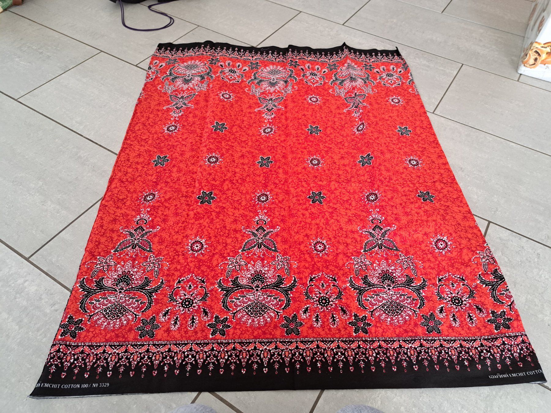 Röcke: Sarong Wickelrock Stoffschlauch rot – Gebraucht aus Killwangen von KIANA08