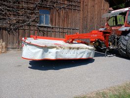 Heckmähwerk Kuhn 243 FC