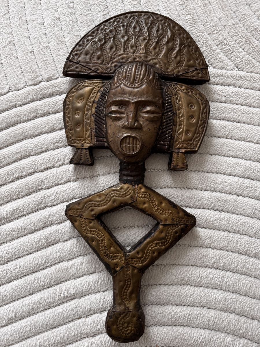 Sculture & Statue: Kota-Reliquienwächterfigur – Usato da Niederurnen venduto da Chanel40 8