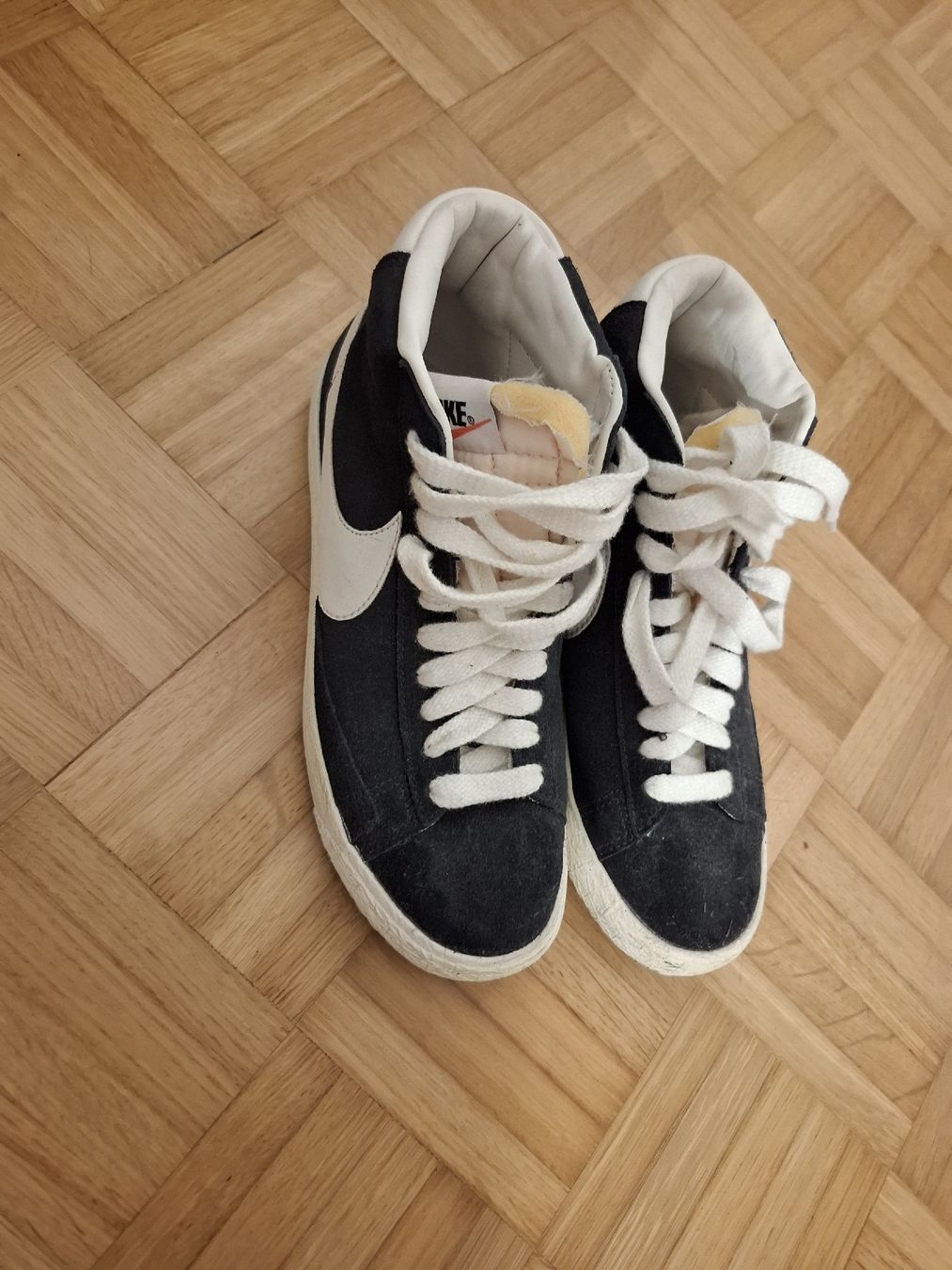 Nike Scarpe da donna: Nike Blazer Mid Vintage Gr. 37.5 – Usato da sissach venduto da maa_57j5