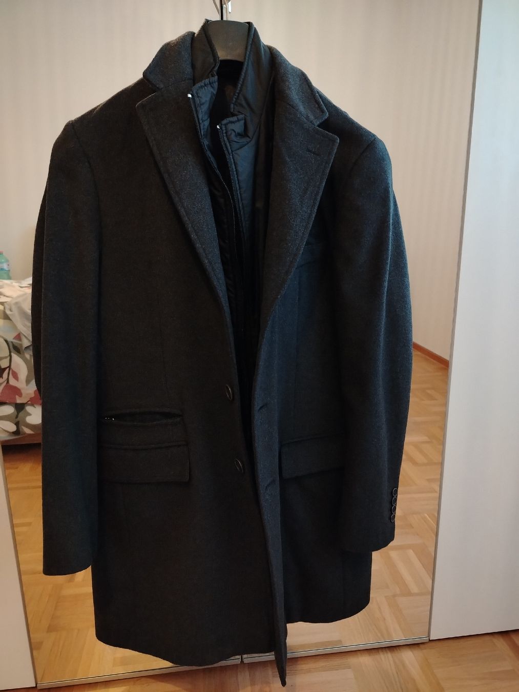 Cappotti: Cappotto doppio petto – Usato da Davesco-Soragno venduto da Mia_sii