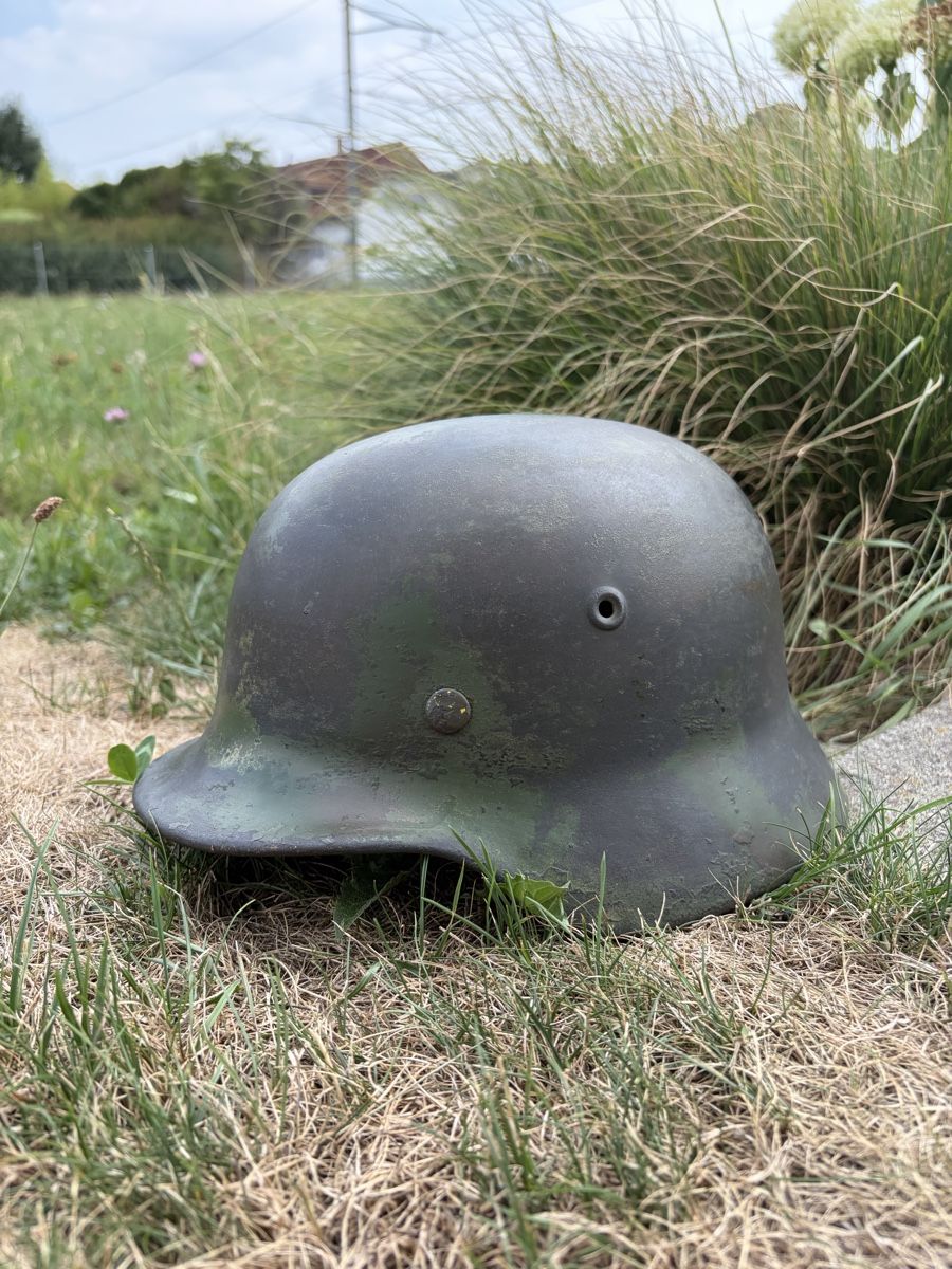 Abbigliamento & accessori d'epoca: Deutscher Stahlhelm M40 / 2. Weltkrieg  – Usato da Roggwil BE venduto da TheColorsOfHistory 5
