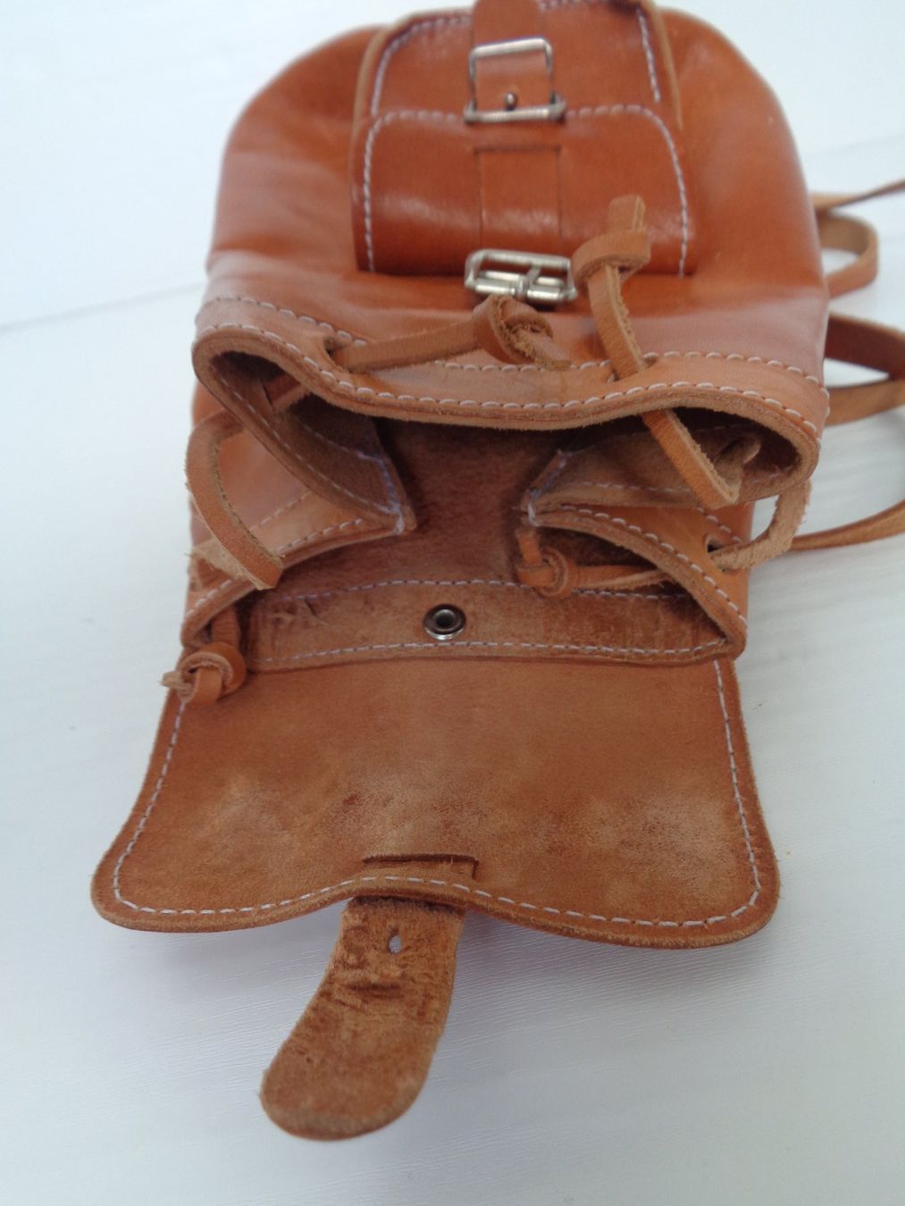 Rucksäcke: Kleiner Damen Lederrucksack – Gebraucht aus Chur von omonia 4