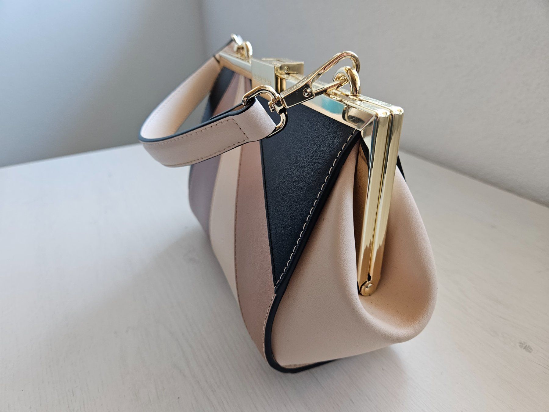 Cromia Taschen für Damen: Sac à main de marque italienne Cromia – Neu (gemäss Beschreibung) aus Tolochenaz von Dorry01 1