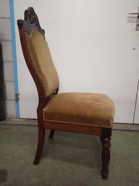 Stühle: Antiker Stuhl, Vintage-Stil – Gebraucht aus Basel von Petergunn 1
