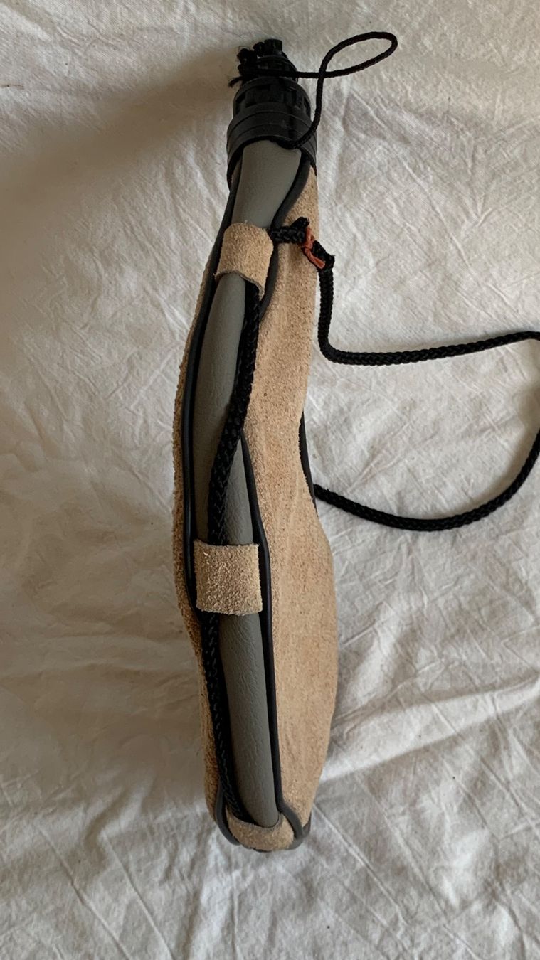 Attrezzatura & Pezzi di ricambio: Feldflasche Leder – Usato da Volketswil venduto da dancingsoul74 4