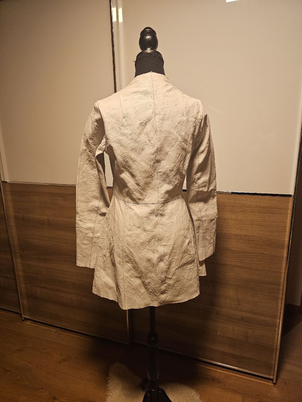Giacche: Echt Leder Jacke von Cigno Nero gr. 36 – Nuovo (secondo la descrizione) da Oberriet SG venduto da Christine_ 1