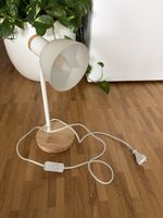 Tischlampe weiss/Holz – sehr hell