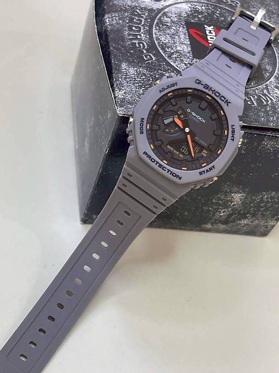 Montres: CASIO G-SHOCK GA-2100 – D'occasion à Balerna par irr_dc2h