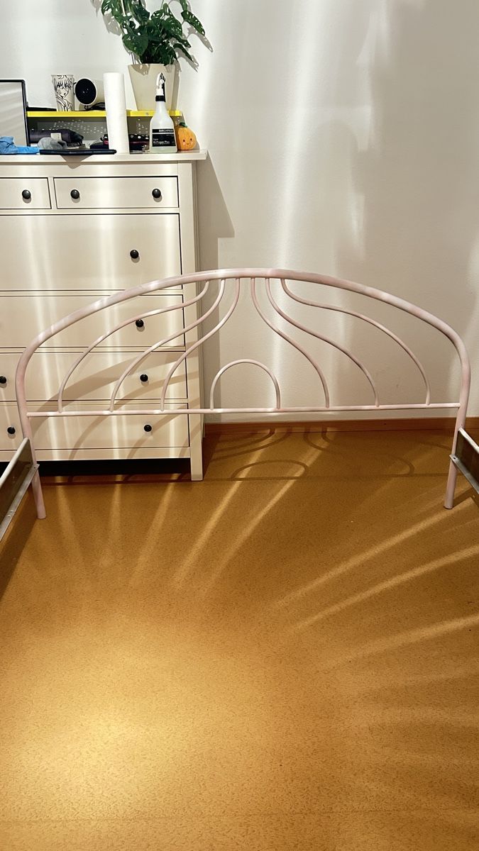 Betten: Metall Bett – Gebraucht aus Zürich von hel_m6sl 1
