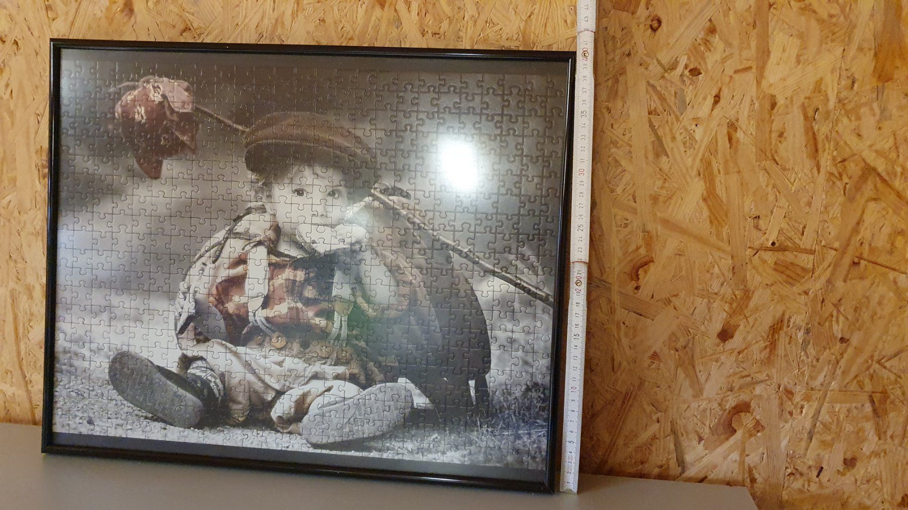 Cornici: Puzzle kleiner Junge im schwarzen Bilderrahmen – Usato da Koppigen venduto da Kellerfundsachen 2
