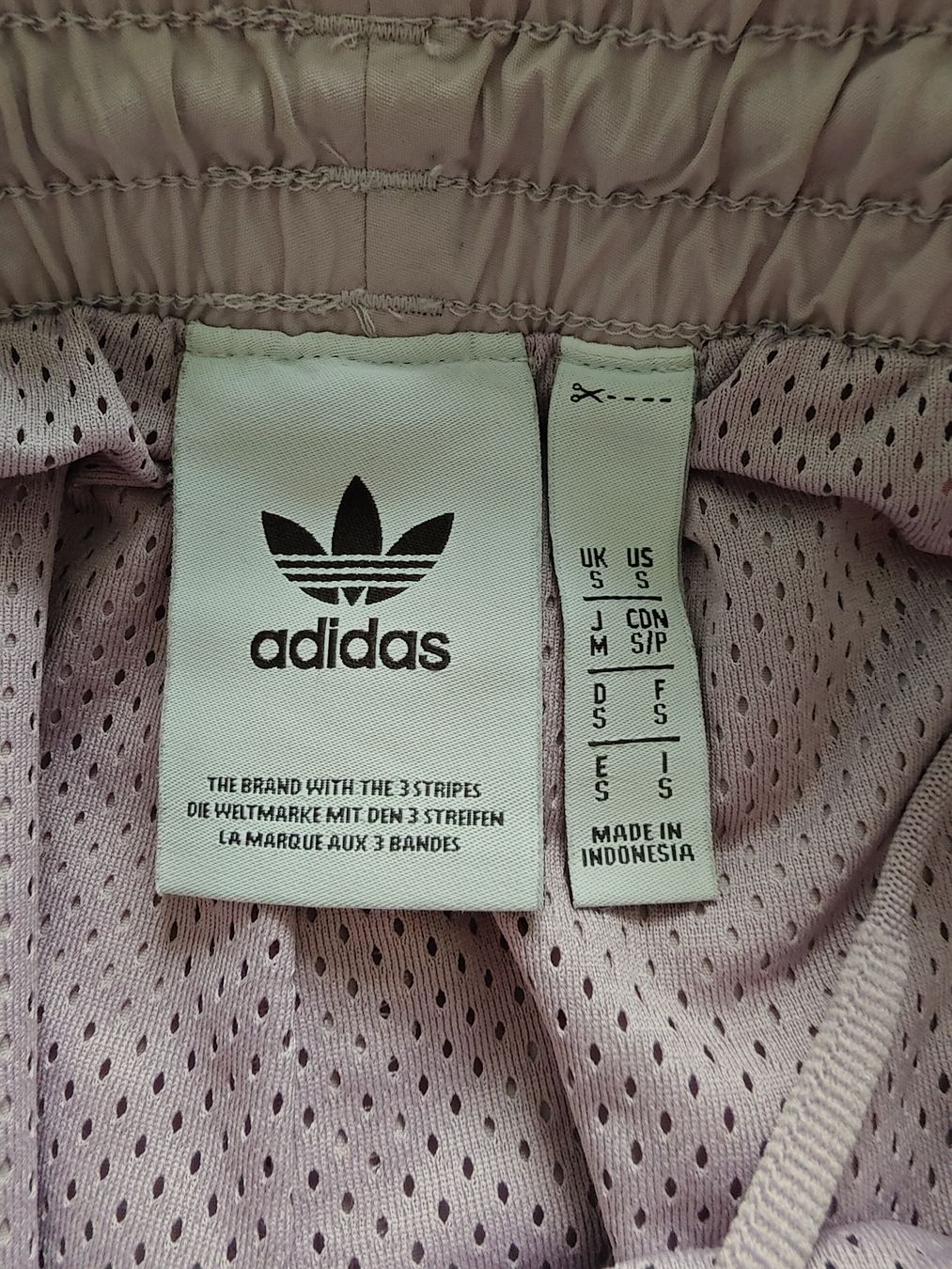 Adidas Pantaloni: Adidas Trainerhose / Track Pants – Usato da Pieterlen venduto da Saemelili 5