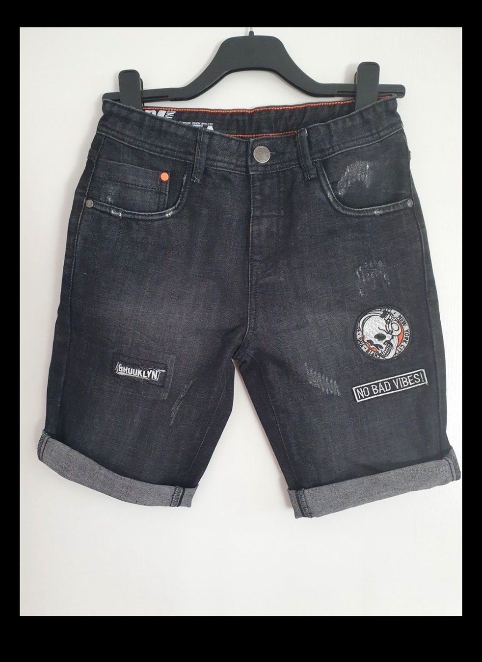 Pantalons: Coole Jeans Shorts Gr. 158 – D'occasion à Hünenberg See par ECLB