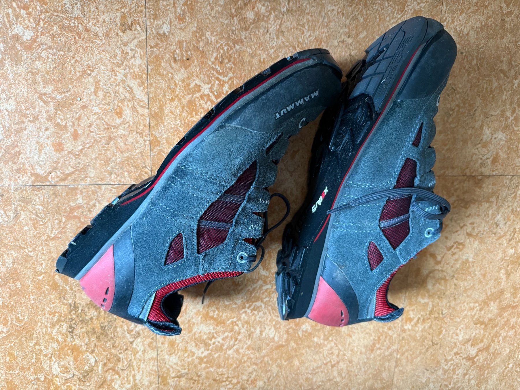 Mammut Chaussures hommes: Wanderschuhe – D'occasion à Flawil par Stella_3 5
