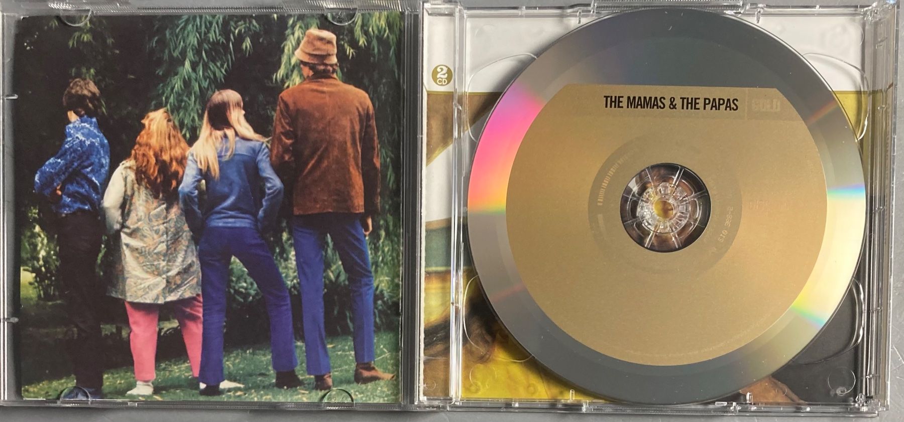 CDs: THE MAMAS & THE PAPAS - GOLD – D'occasion à Poliez-Pittet par Newtown-Records 2