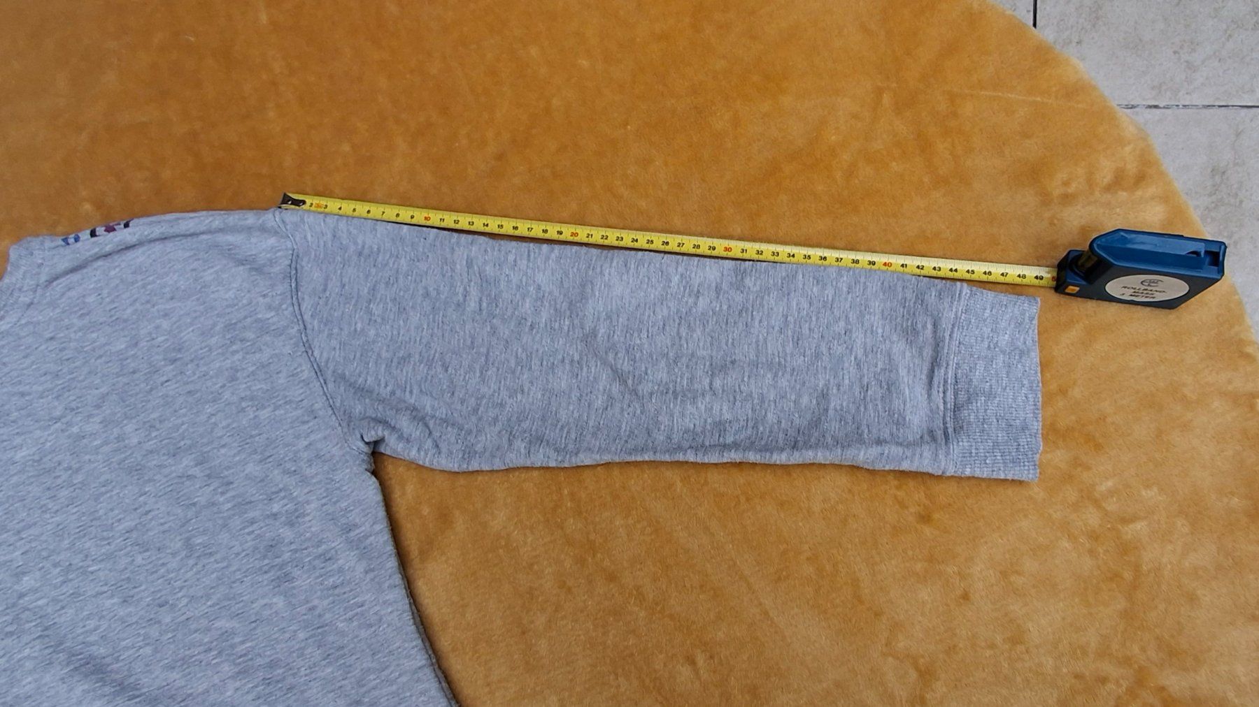 Maglioni & Felpe: Grauer Pullover mit Blumenmuster und Musterdetails ca. Gr. L – Usato da Vitznau venduto da rh_v 5