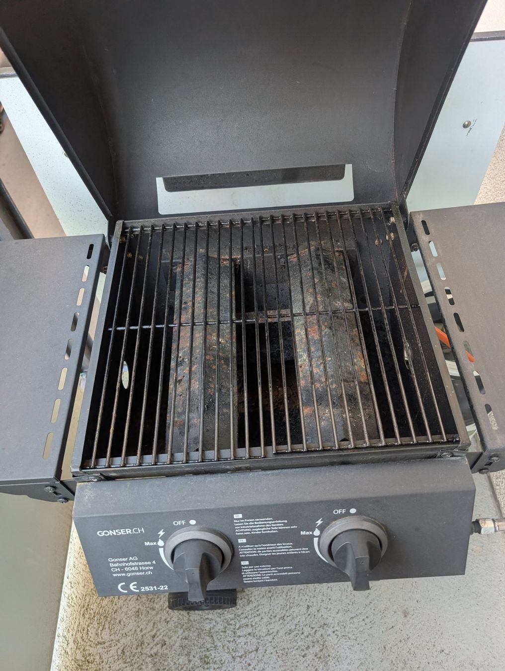 Gonser Griglie: Gas BBQ with 2 burners, summer ready! – Usato da Zürich venduto da vio_8cm2 5