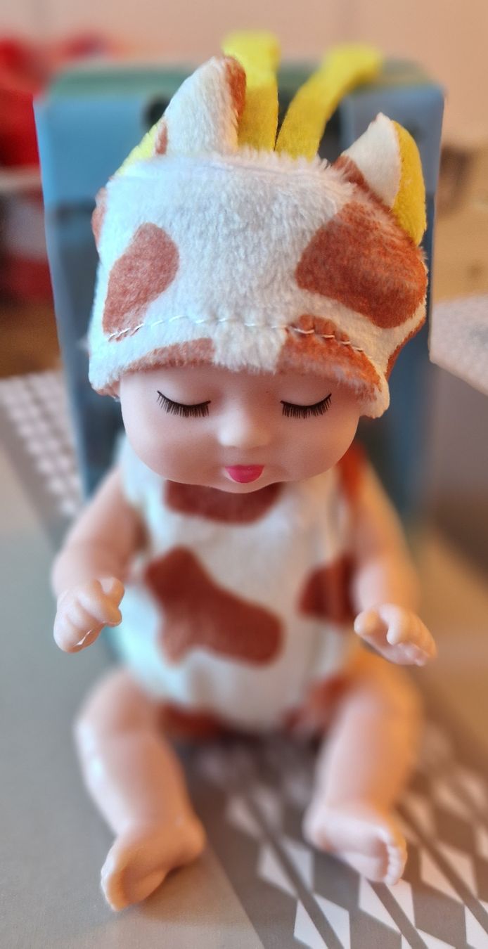 Puppen: petit bébé – Gebraucht aus Couvet von Pioune