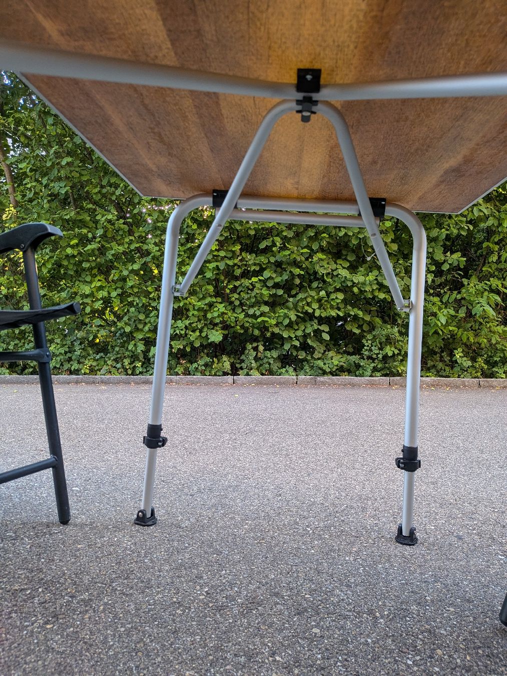 Tische: Sehr edler Camp4-Campingtisch  + 2 Stühle – Gebraucht aus Zürich von Benutzer_istmeinname 2