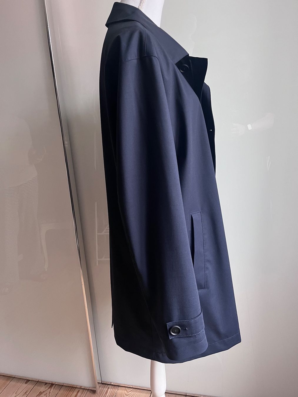Hugo Boss Mäntel: Herren Mantel Hugo Boss Grösse 50 – Gebraucht aus Kreuzlingen von Olame 1