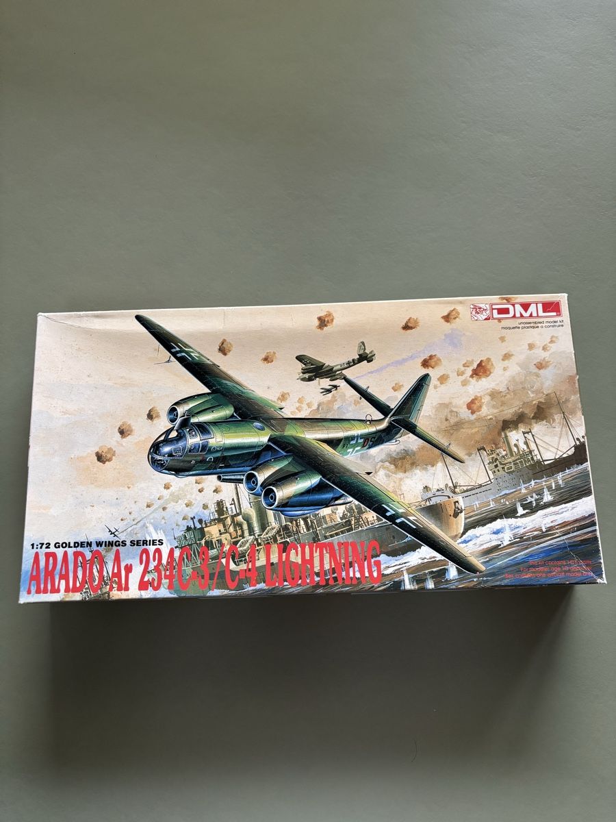 Kit di modellismo & Modellini statici: Arado  Ar234 C-3/C-4 Lightning Dragon 1/72 – Nuovo e nell'imballaggio originale da Kloten venduto da CalcioNMore