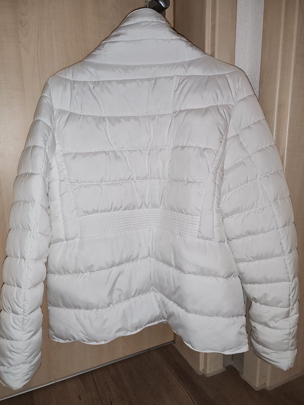Giacche: Weiss wattierte Jacke – Nuovo (secondo la descrizione) da Egnach venduto da bgdo26 5