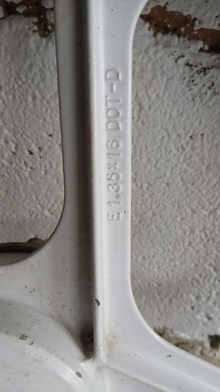 Sachs Ciclomotori: Mofa Vorderrad 16 zoll – Usato da Goldingen venduto da Soli8638 1