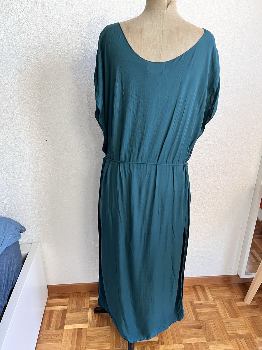 Vestiti: Robe bleu canard t40  – Nuovo (secondo la descrizione) da Genève venduto da ct_fqr8 1