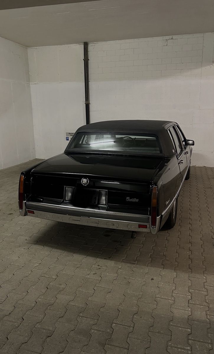Automobili: Cadillac Fleetwood 1989 mit MFK – Usato da Zufikon venduto da dar_6cwb 4