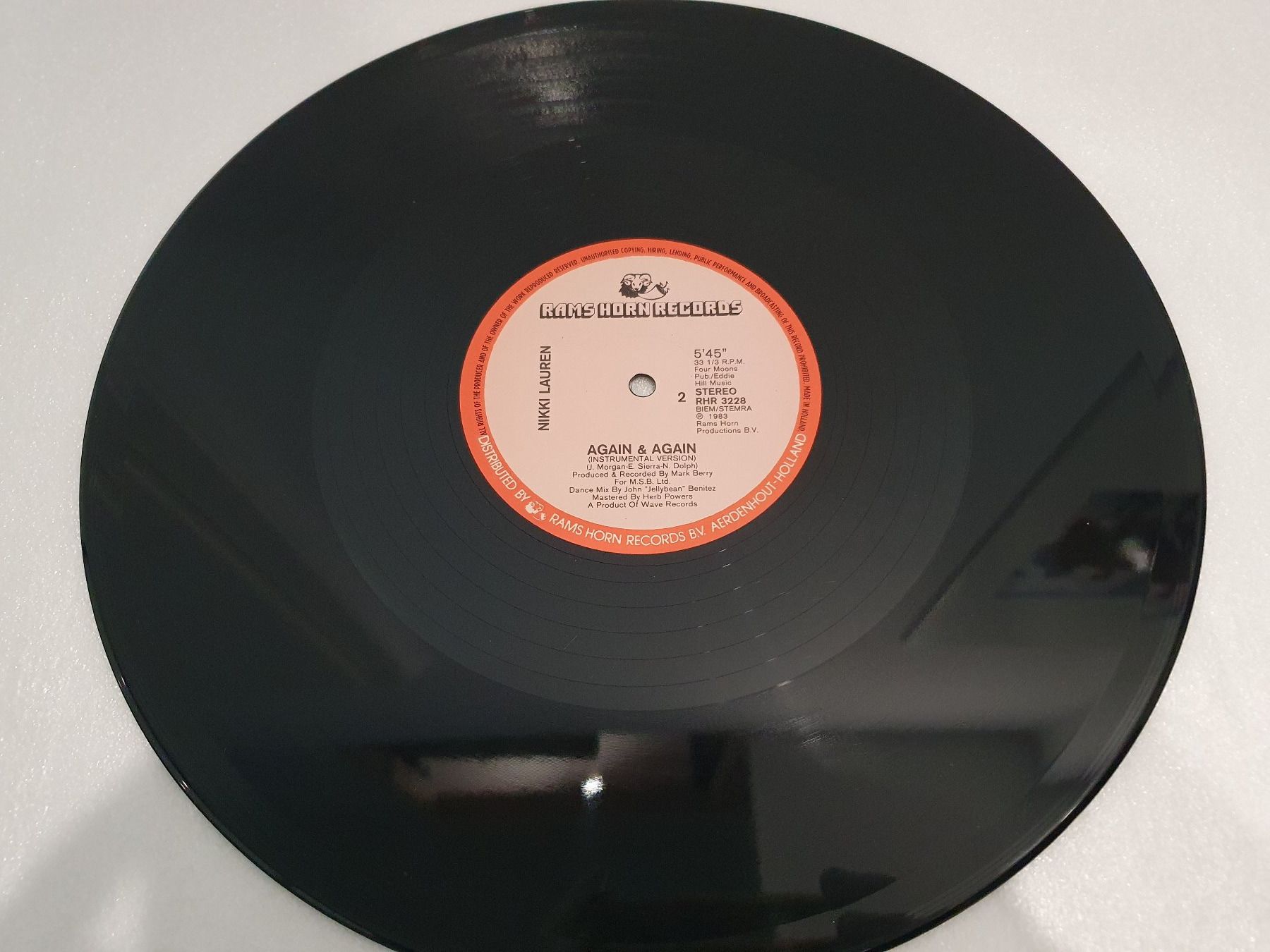 Schallplatten: Nikki Lauren – Again And Again – Gebraucht aus Uster von Vinyl-Leidenschaft 4