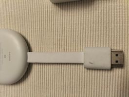 Google Chromecast 4k mit Google TV weiss gebrauchter Zustand