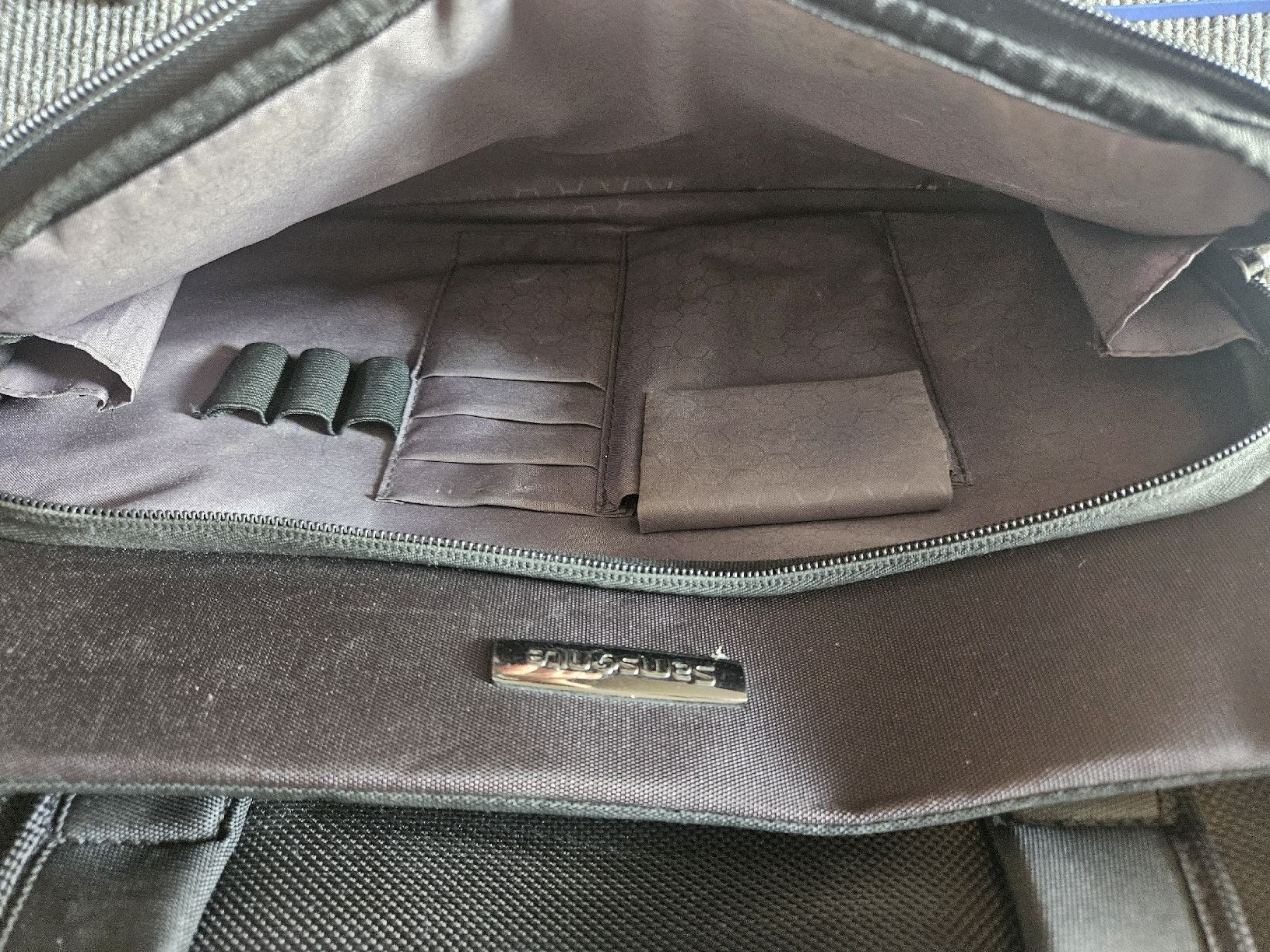 Samsonite Valigie & Borse: Samsonite Business-/Laptoptasche schwarz – Usato da Aarwangen venduto da Kunzdm 1