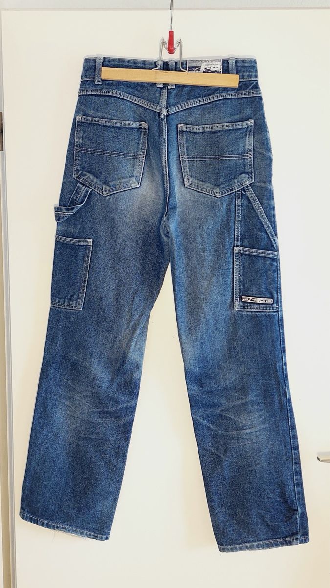 Jeans: Jeans cargot bleus taille M – Usato da Épalinges venduto da lola_vp_99 1