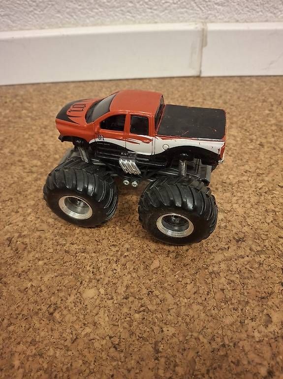 Spielzeuge: Monstertrucks – Gebraucht aus Therwil von Johndo01 3