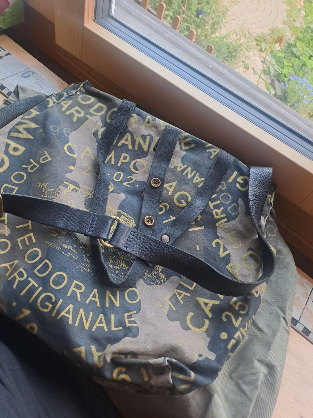Campomaggi Taschen: Campomaggi Tasche gross – Gebraucht aus Emdthal von kasira 2