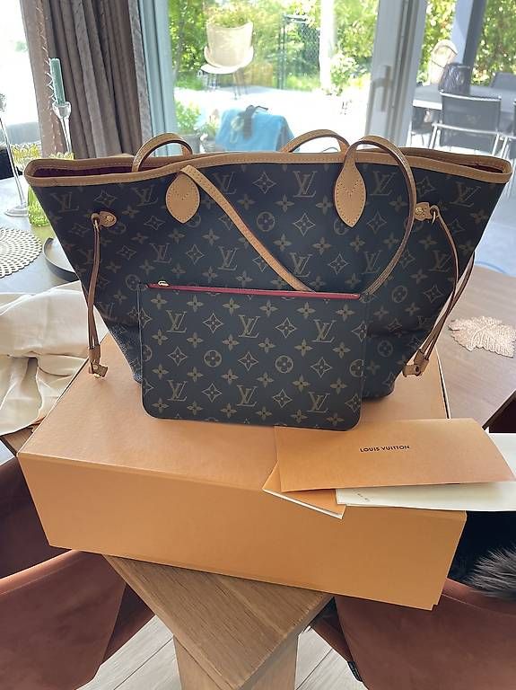 Borse da donna: Full set - Louis Vuitton Neverfull M monogram  – Usato da Yens venduto da GIPE