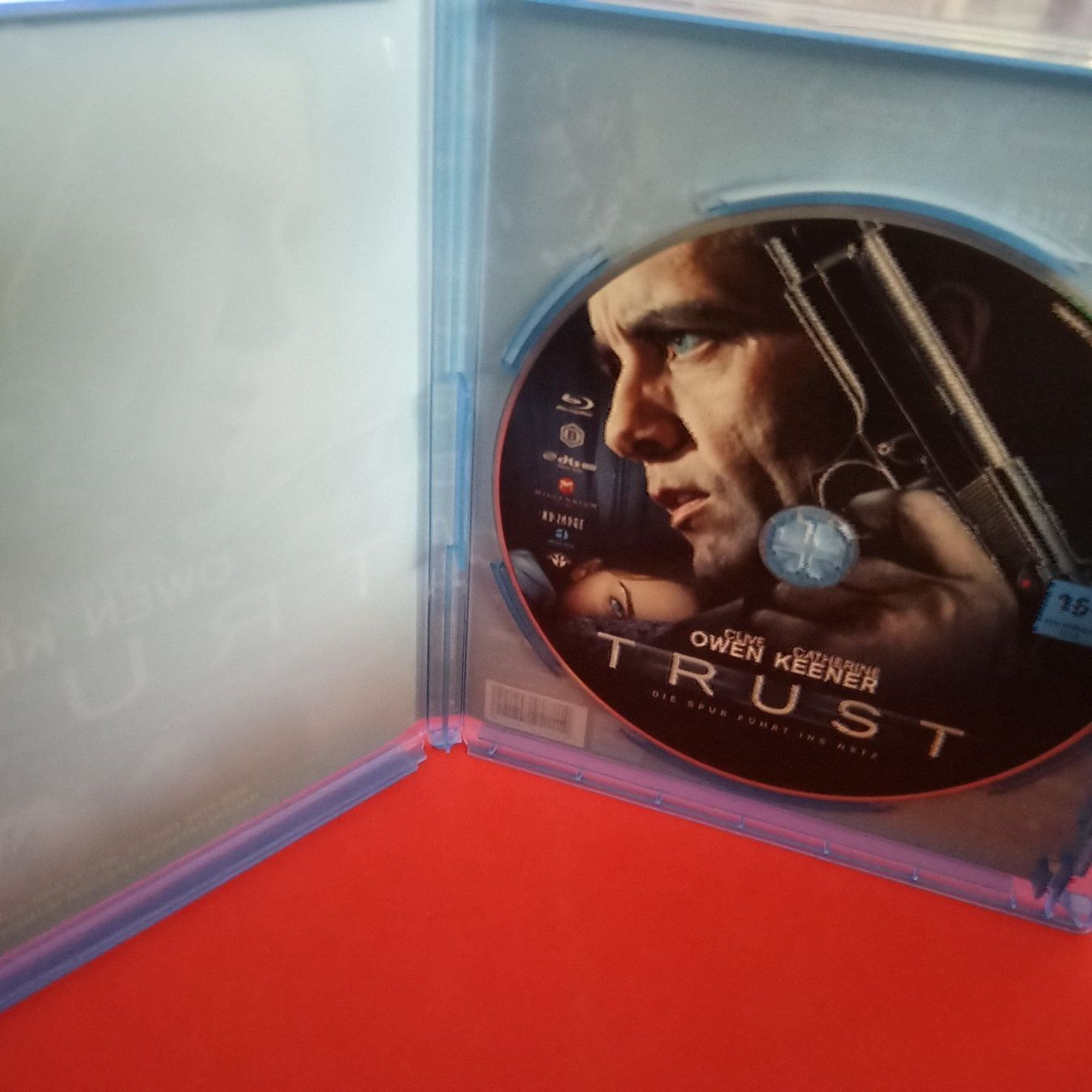 Alle DVDs: Trust - Blindes Vertrauen [Blu-ray] – Gebraucht aus Dübendorf von kb86_MOVIE 3