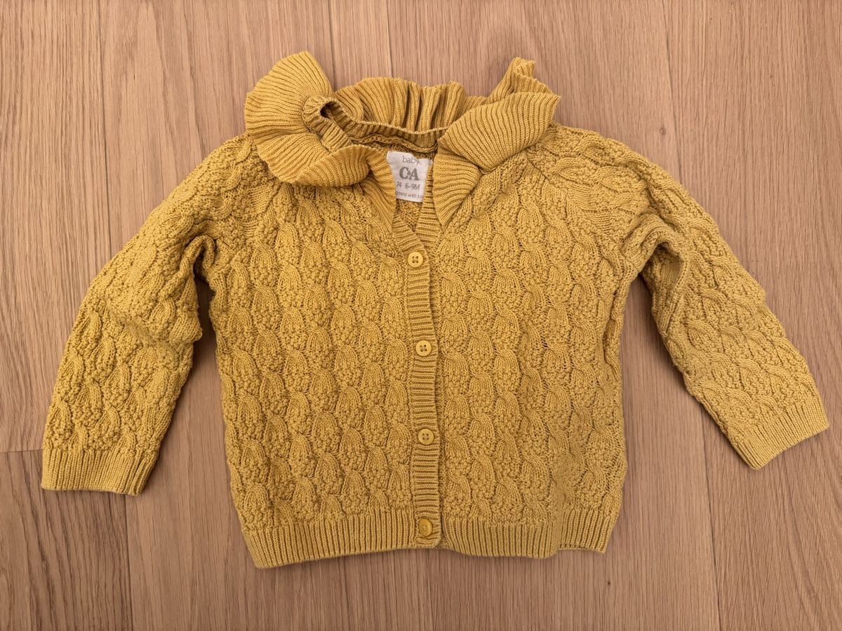 Lotti & Set di vestiti: 2 Strickjacken im Set, Grösse 74 – Usato da Humlikon venduto da Marsupilami8 1