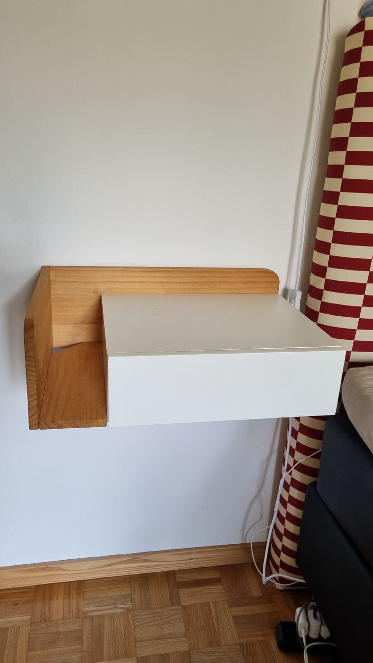 Comodini: Nachttisch freischwebend (2x) – Usato da St. Gallen venduto da jil_l6mm 1